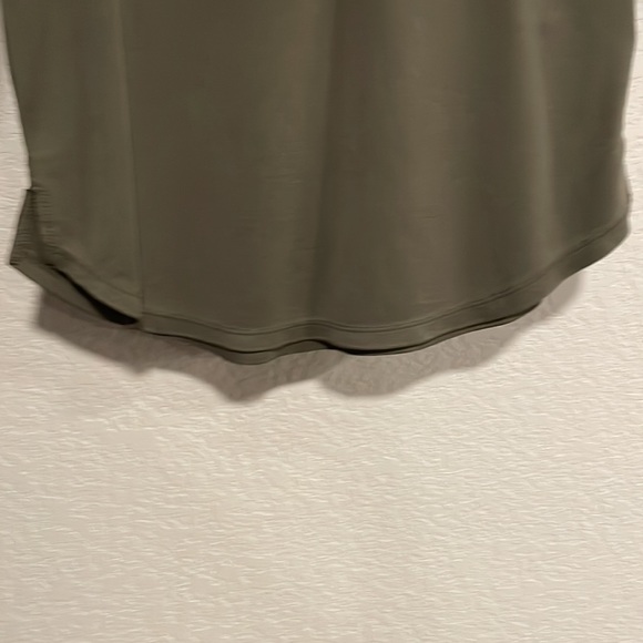 a new day olive army green xs womens tee short sleeve shirt wrinkle free 🌁 - Picture 6 of 7